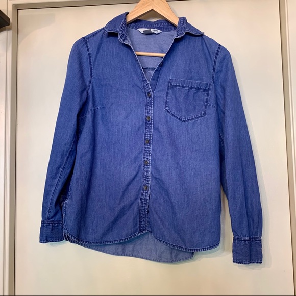 CLOSING SALE! 
Old Navy | Demin Button Up Top - Picture 2 of 4